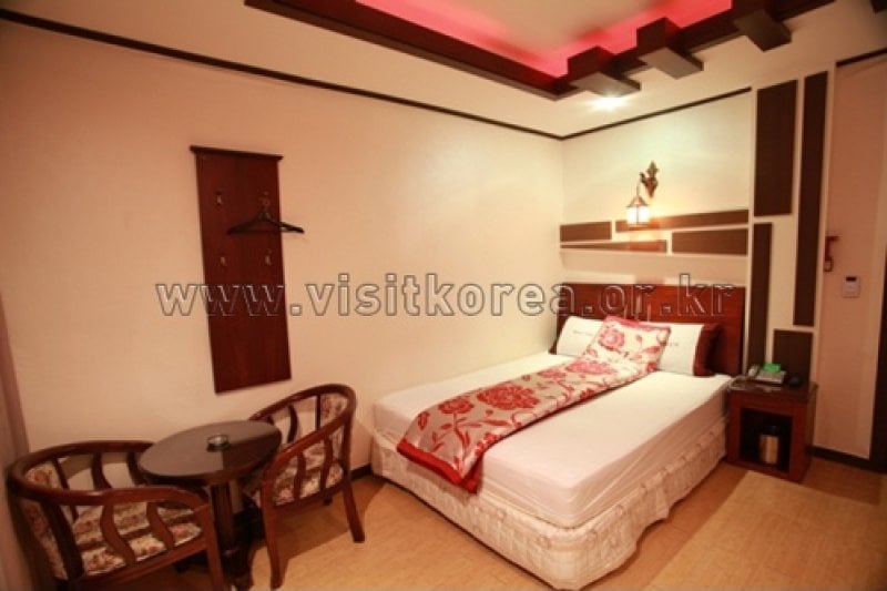 Davinci Motel - Goodstay  (14/26)