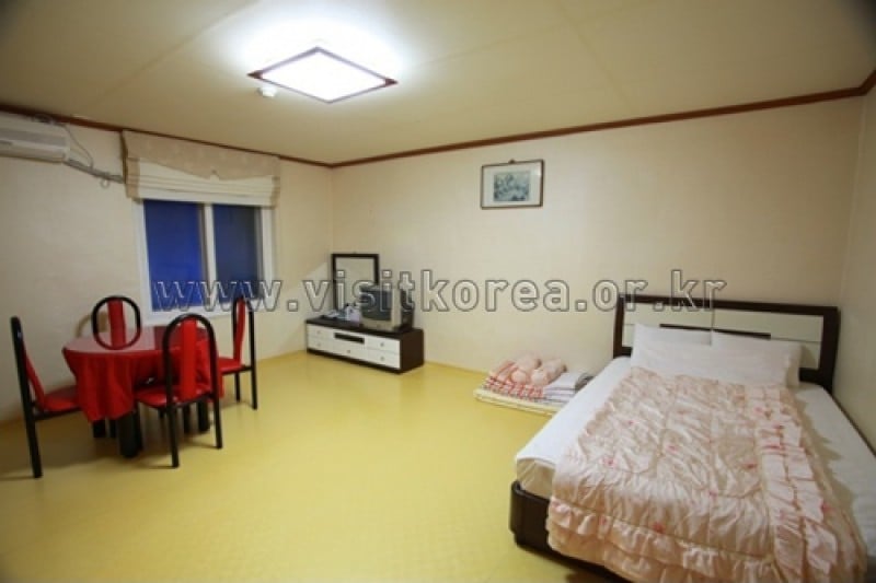 Korea Motel - Goodstay  (2/24)