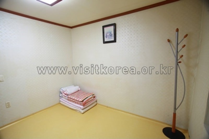 Korea Motel - Goodstay  (8/24)