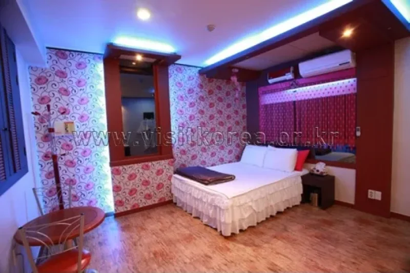 Kimsatgat Motel - Goodstay  (15/20)