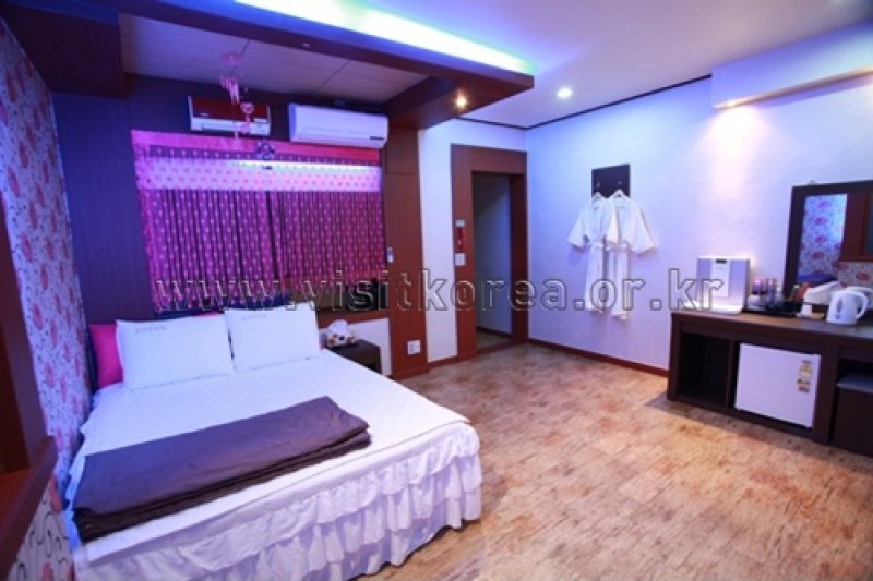 Kimsatgat Motel - Goodstay  (16/20)