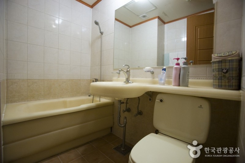 Motel Nice - Goodstay  (15/26)