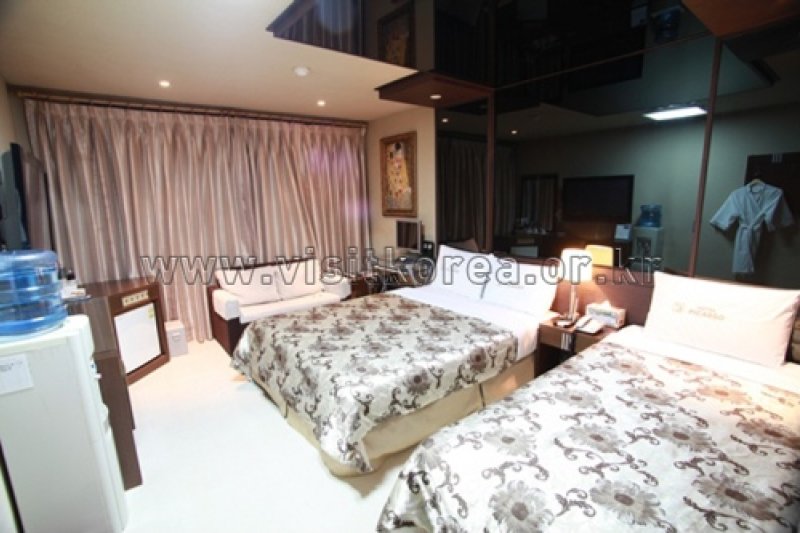 Hotel Picasso Gangwon - Goodstay  (2/18)