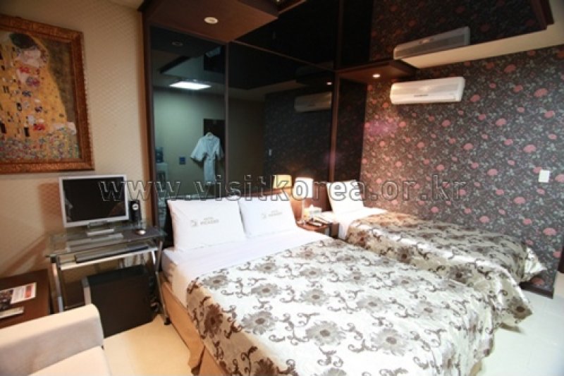 Hotel Picasso Gangwon - Goodstay  (3/18)