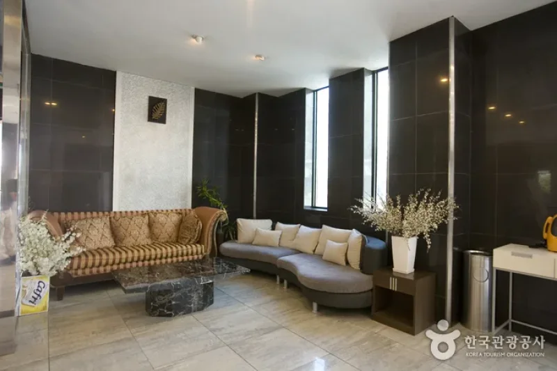 Hotel Picasso Gangwon - Goodstay  (7/18)