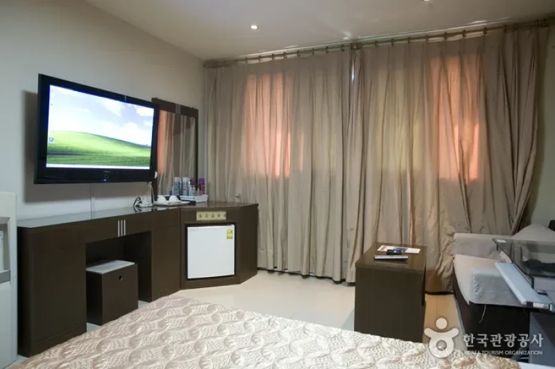 Hotel Picasso Gangwon - Goodstay  (9/18)