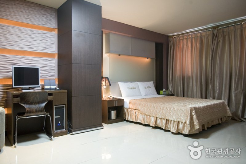 Hotel Picasso Gangwon - Goodstay  (12/18)