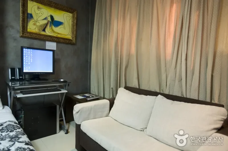 Hotel Picasso Gangwon - Goodstay  (16/18)