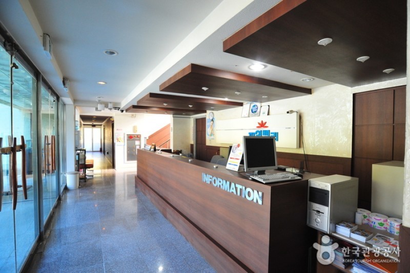 Fine Valley Family Hotel - Goodstay  (4/29)