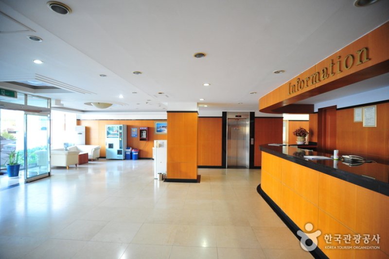 Seongnyu Park - Goodstay  (4/19)