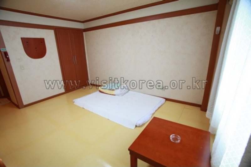 Seongnyu Park - Goodstay  (18/19)