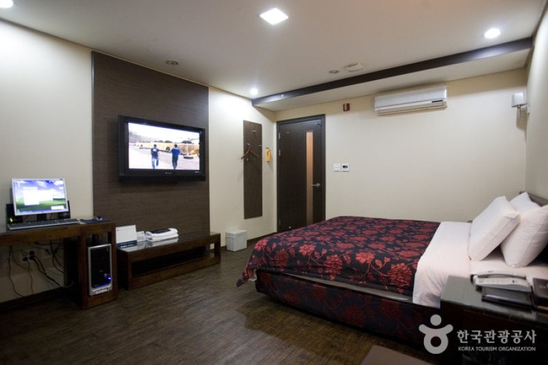 Highland Hotel - Goodstay  (11/37)