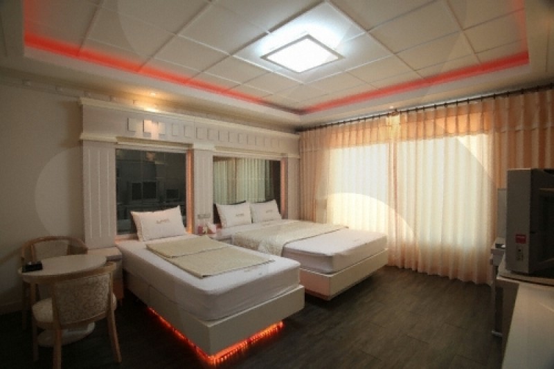 Amazing Motel - Goodstay  (17/18)