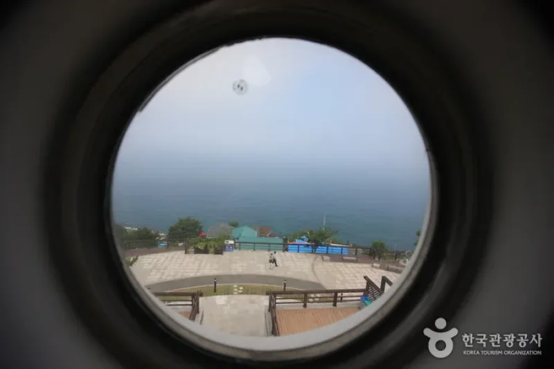 Mukho Lighthouse  (5/24)