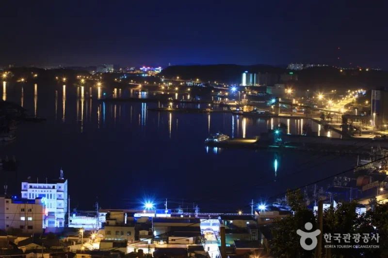 Mukho Lighthouse  (24/24)