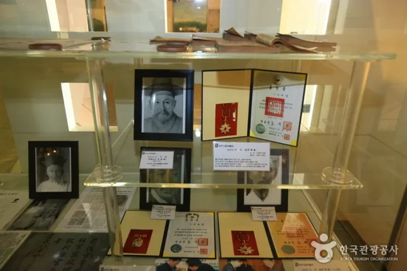 Sokcho Museum &amp; Displaced Civilians Folk Village  (7/20)