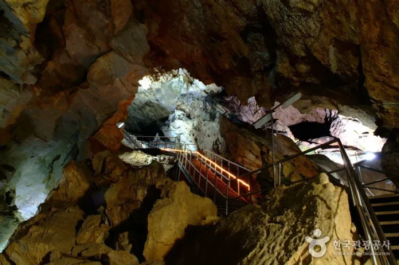 Gossi Cave  (5/12)