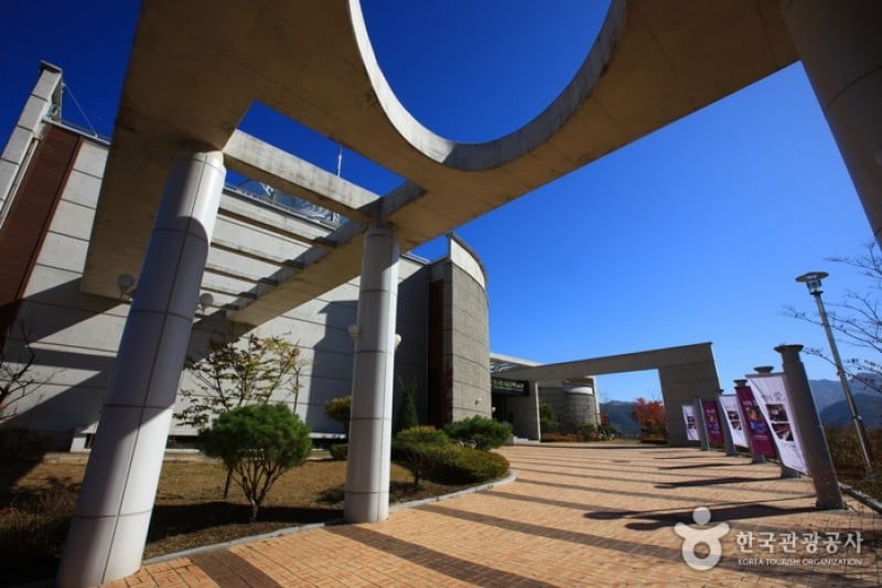 Donggang Museum of Photography  (9/21)