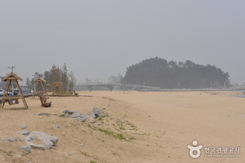 Namhangjin Beach  (4/9)