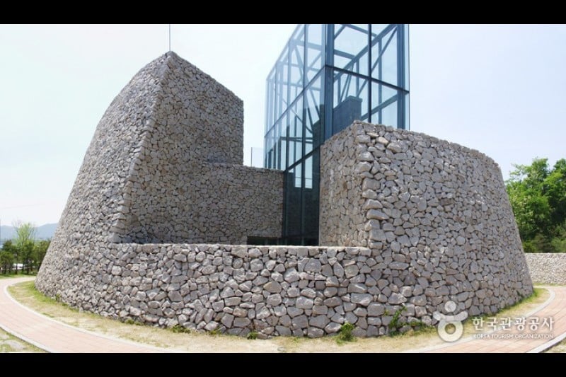 Park Soo Keun Museum  (2/15)