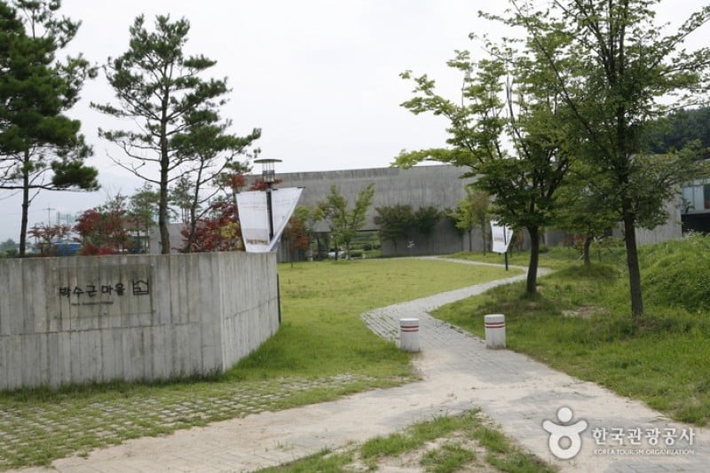 Park Soo Keun Museum  (13/15)