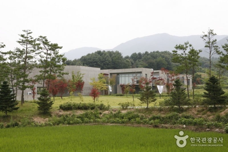 Park Soo Keun Museum  (14/15)