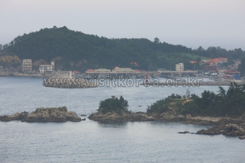 Yonghwa Beach  (2/11)