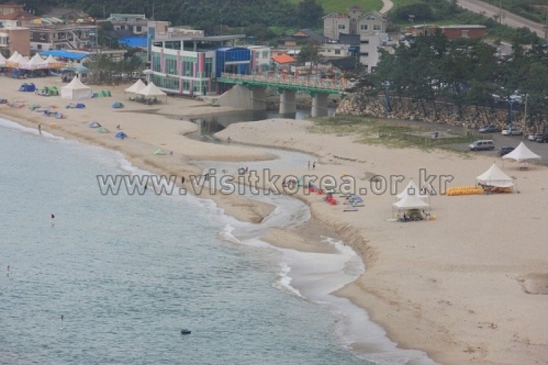 Yonghwa Beach  (4/11)