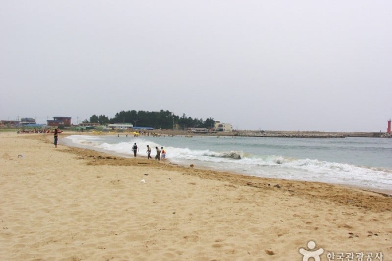 Bongsudae Shore  (5/10)
