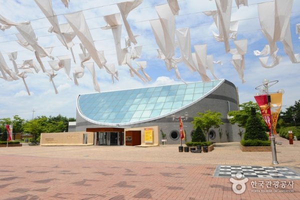 Bandal Art Museum
