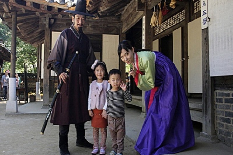 Historical Korean Drama Festival  (2/8)
