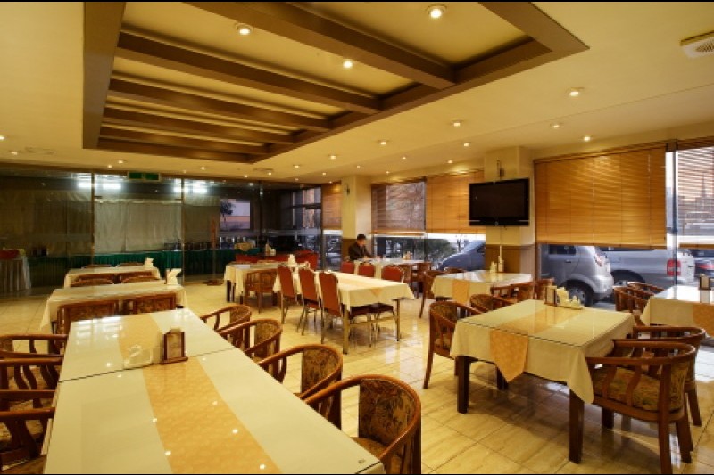 ILMARE Tourist Hotel  (2/6)