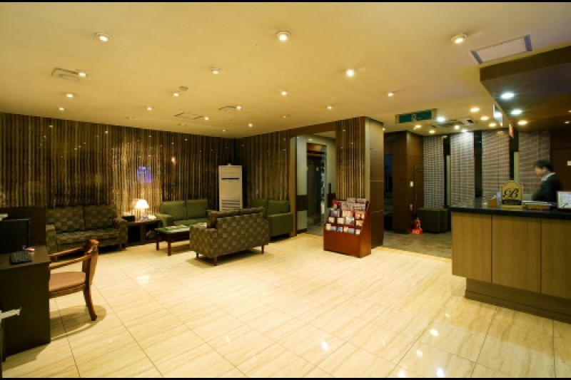 ILMARE Tourist Hotel  (3/6)