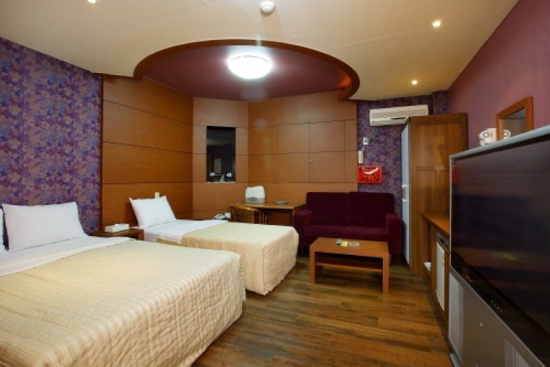 ILMARE Tourist Hotel  (5/6)