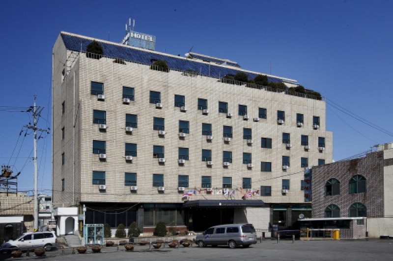 Songtan Tourist Hotel  (2/4)