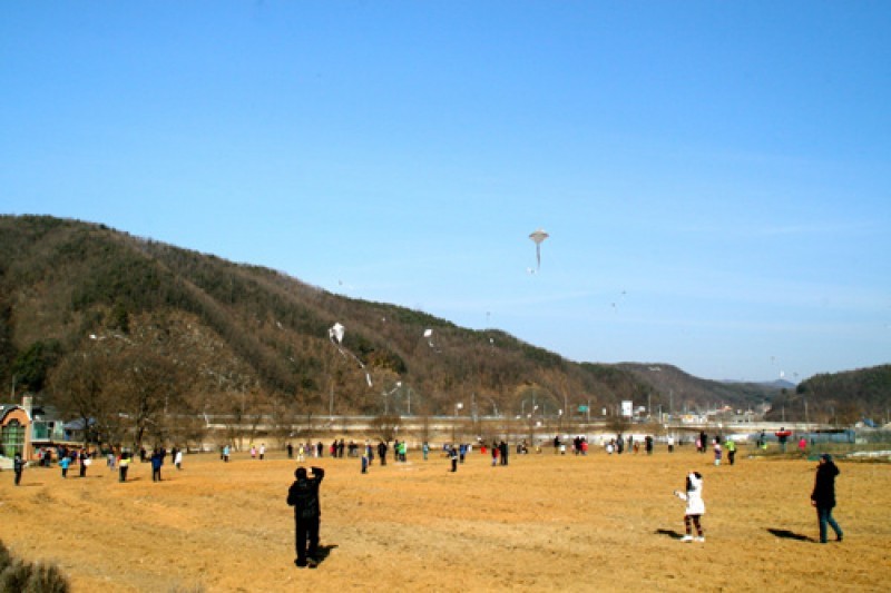 Yangpyeong Ice Festival  (1/3)