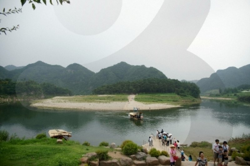Yeongwol Cheongnyeongpo Cape  (2/46)