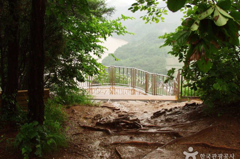 Seondol Cliff (선돌) (4/12)