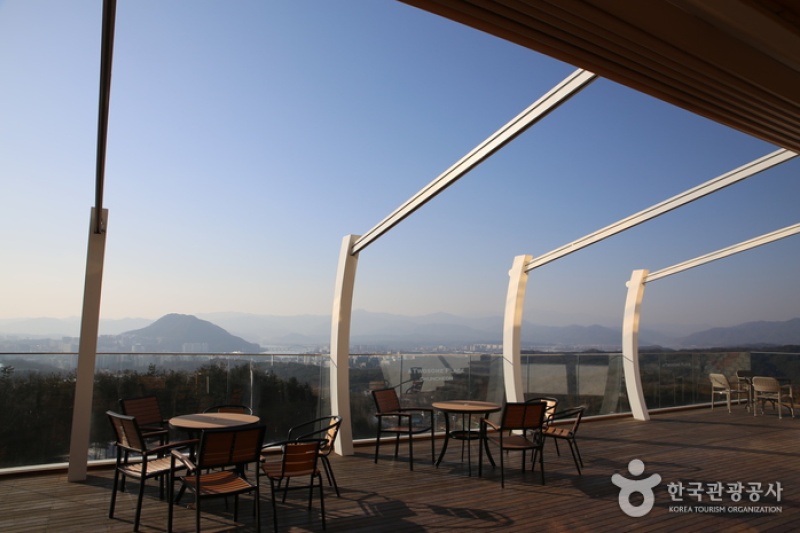 Gubongsan Mountain Observatory Café Street  (11/15)