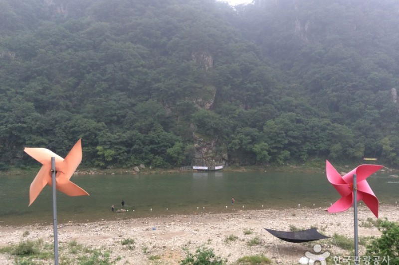 Hongcheongang River  (2/4)