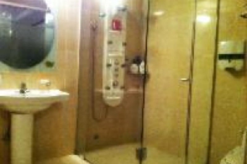 Bali Tourist Hotel  (4/11)