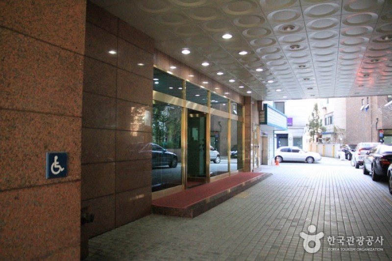 Jam Sil Tourist Hotel  (5/13)