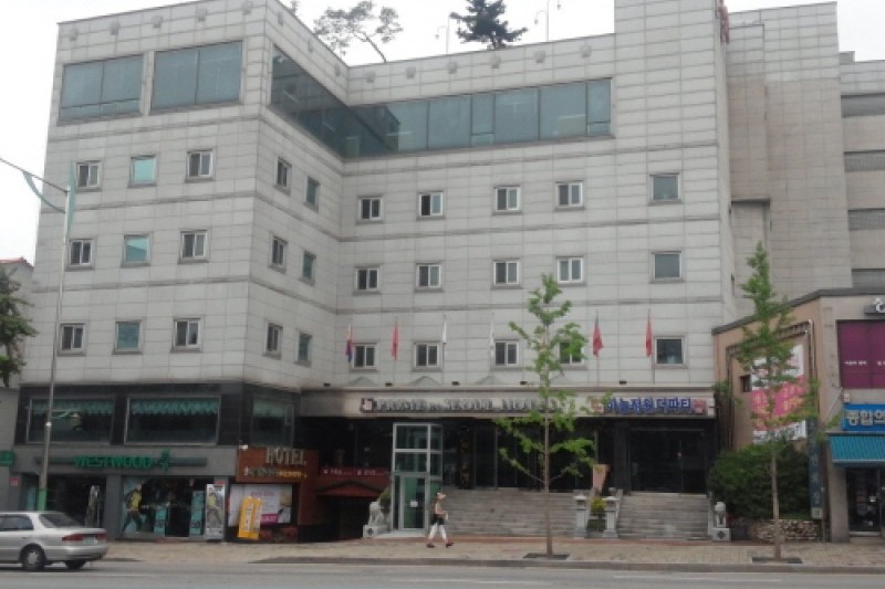 Prime in Seoul  (6/8)
