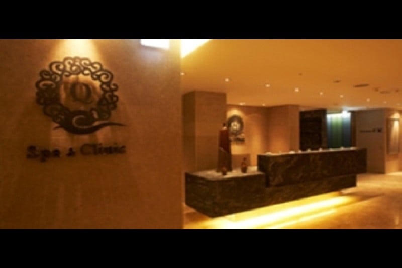 Q Spa &amp; Clinic  (3/8)