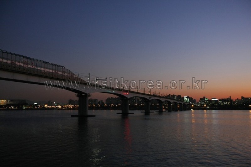 Mangwon Hangang Park  (9/32)
