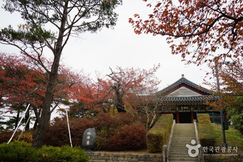 Gyeongpodae Pavilion  (16/31)
