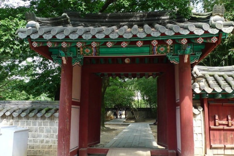 Gyeonggijeon Shrine  (4/25)