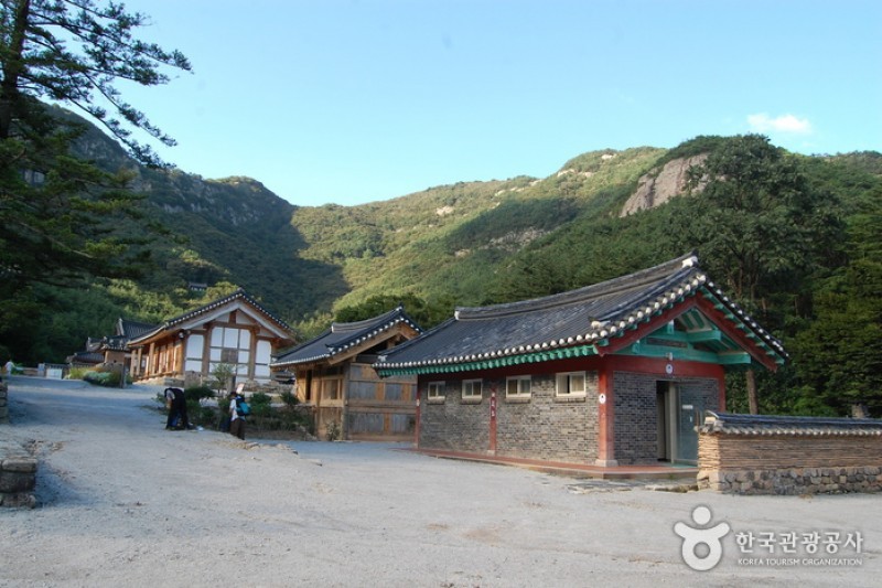 Naesosa Temple  (6/34)