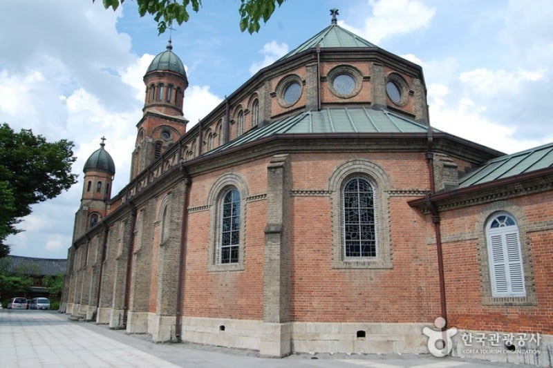 Jeondong Catholic Cathedral  (5/13)