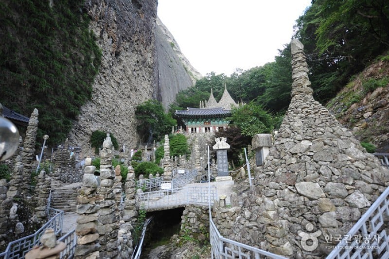 Tapsa Temple  (1/10)